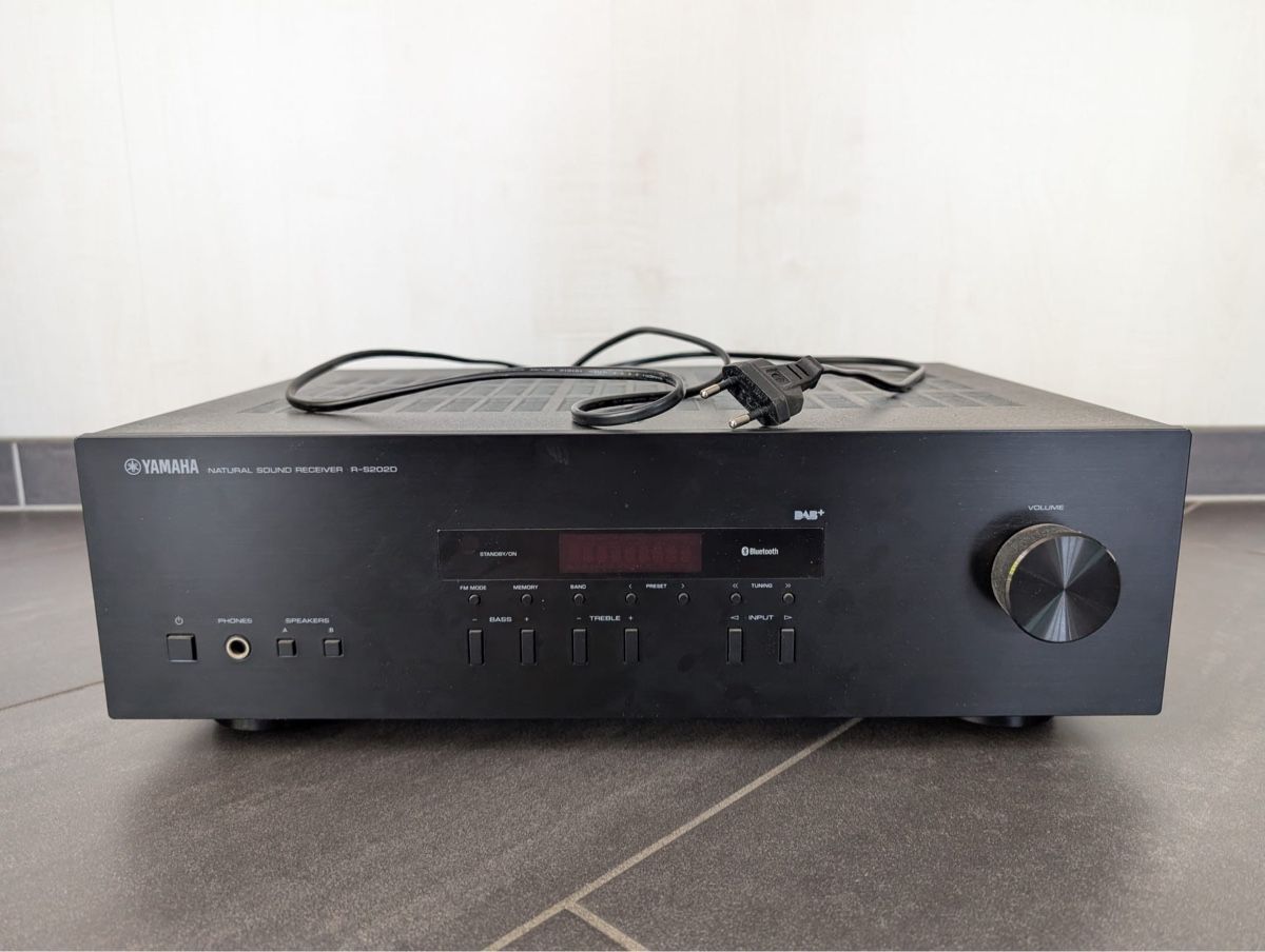 Yamaha Amplificatori: Verstärker Yamaha Receiver – Usato da Wallenwil venduto da Grun02