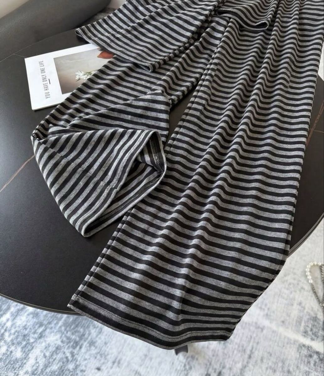 Negligees & Pyjamas: Ensemble de pyjama – Neu und originalverpackt aus Châtel-St-Denis von Montclair_Swiss 4