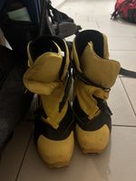 Cross Country Ski Boots and Skis skating. Langlaufski