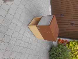 grosser Luftentfeuchter
