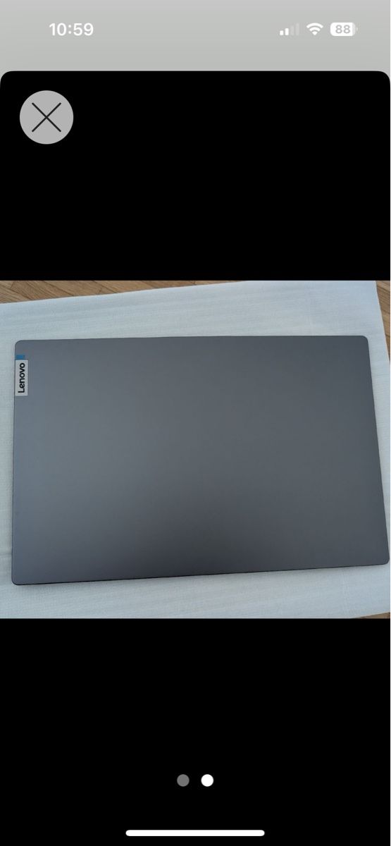 Lenovo PCs: Lenovo Bildschirm Rückseite – Neuf avec emballage d'origine à Riggisberg par ama_98hx 1