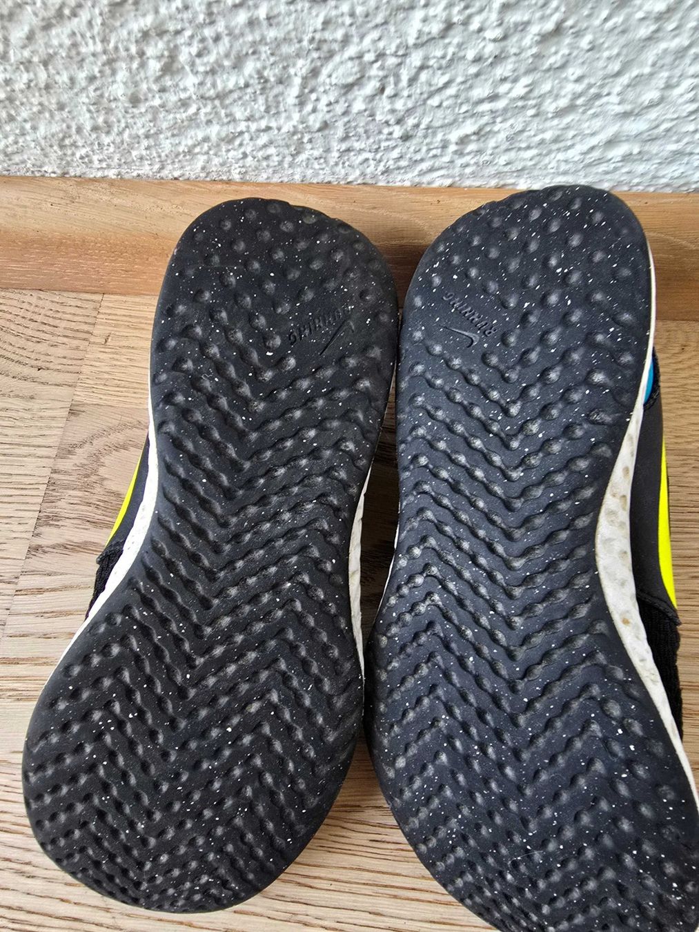 Nike Scarpe da uomo: Nike Kinderturnschuh – Usato da Jona venduto da Cinnestig 3
