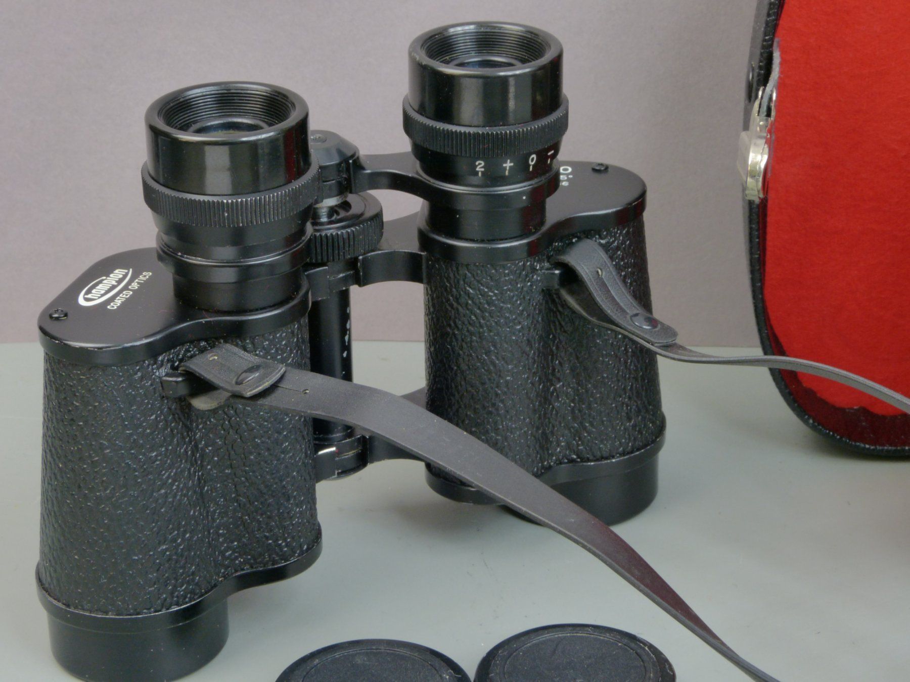 Binocoli: Feldstecher Champion 8 x 30 Coated Optics + Köcher – Usato da Rheineck venduto da mur.man 6