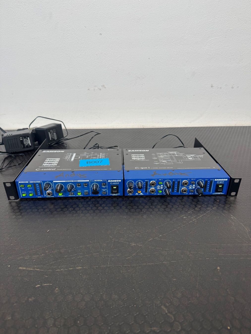 Strumenti musicali: Samson C Control Room Matrix & Samson C Que8 – Usato da Buchs AG venduto da N-joyEvents 1