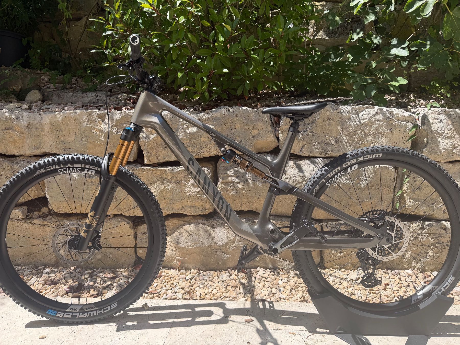 Canyon Velos: Canyon Neuron CF 9 – Neu (gemäss Beschreibung) aus Liestal von Zabor