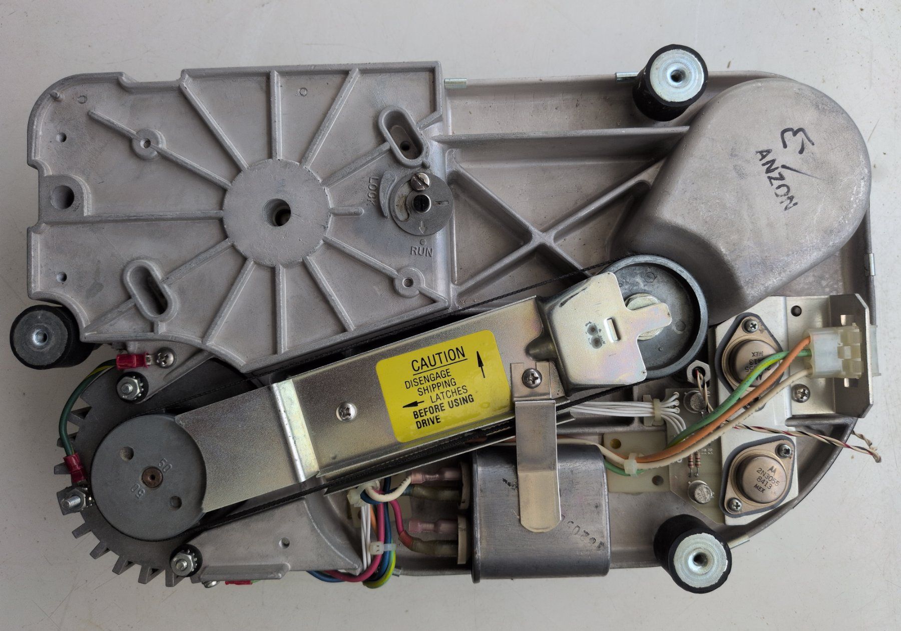 Disques durs: Quantum Q2020 20MB Harddisk von 1980 – Défectueux à Ottikon par sobsale 4