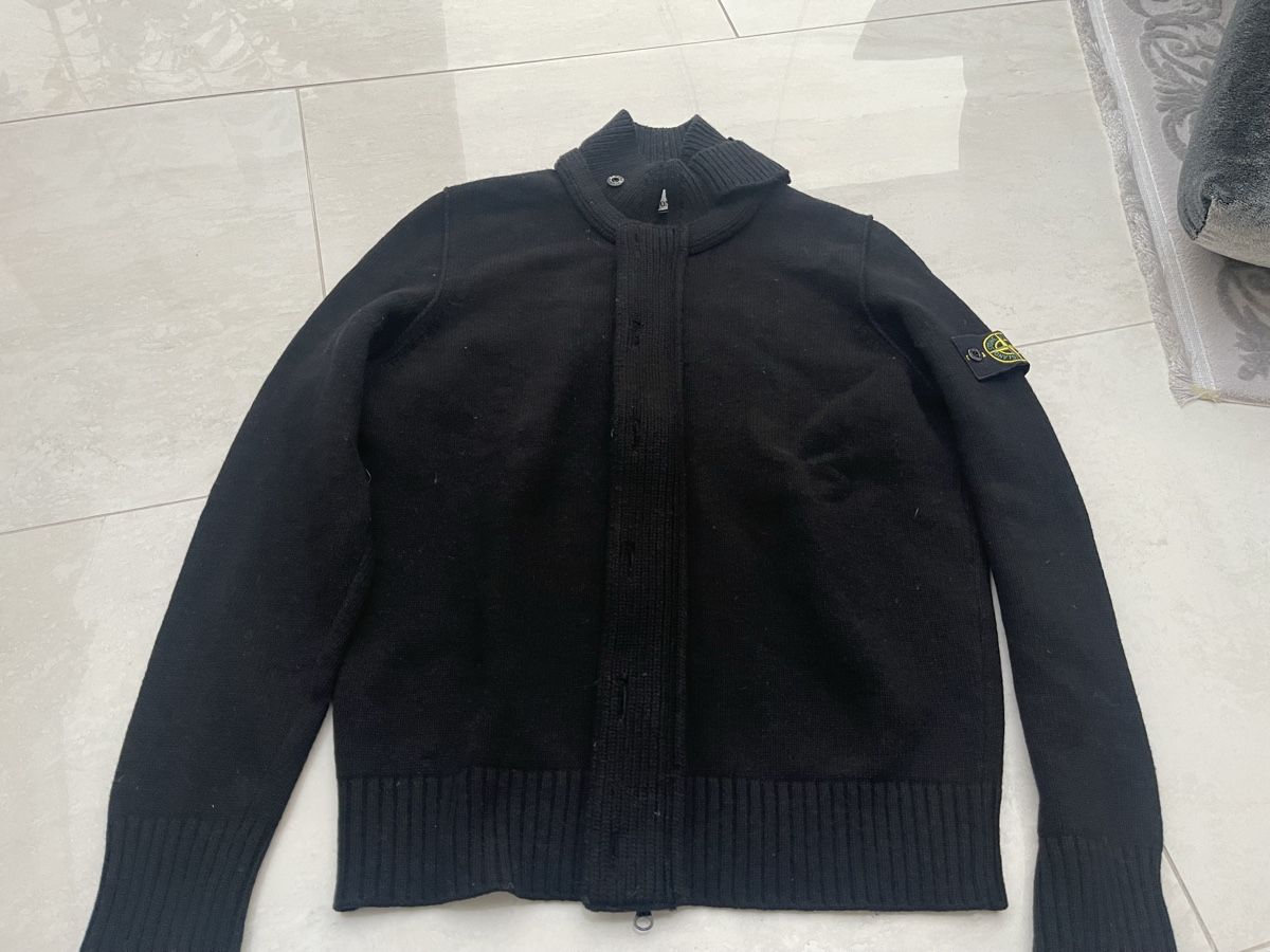 Stone Island Maglioni & Felpe: Stone Island Strickjacke, – Usato da Weisslingen venduto da Spiegelbild0