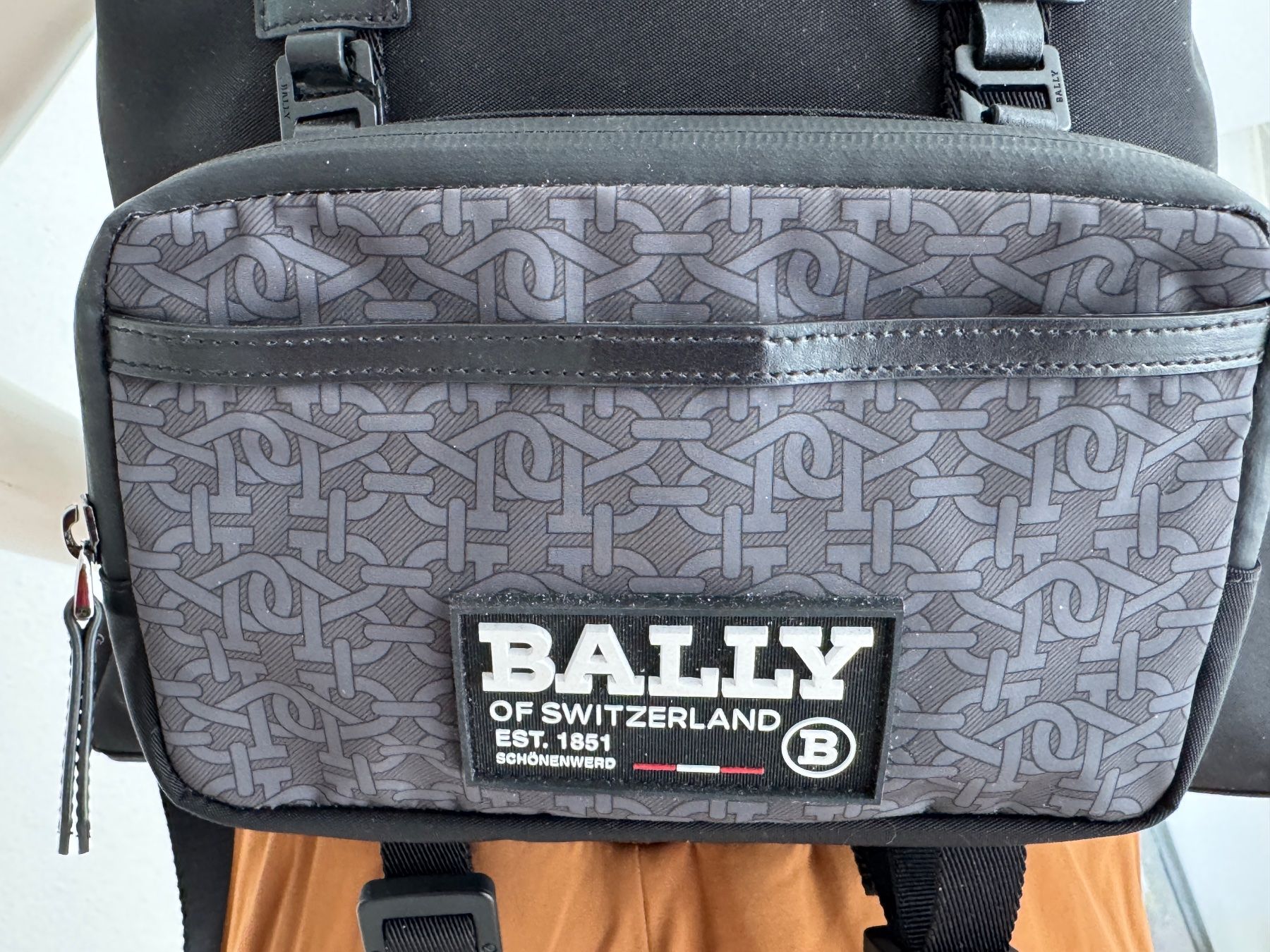 Bally Zaini: Bally Escapes Rucksack, Schwarz – Nuovo e nell'imballaggio originale da Volketswil venduto da praxis12 1
