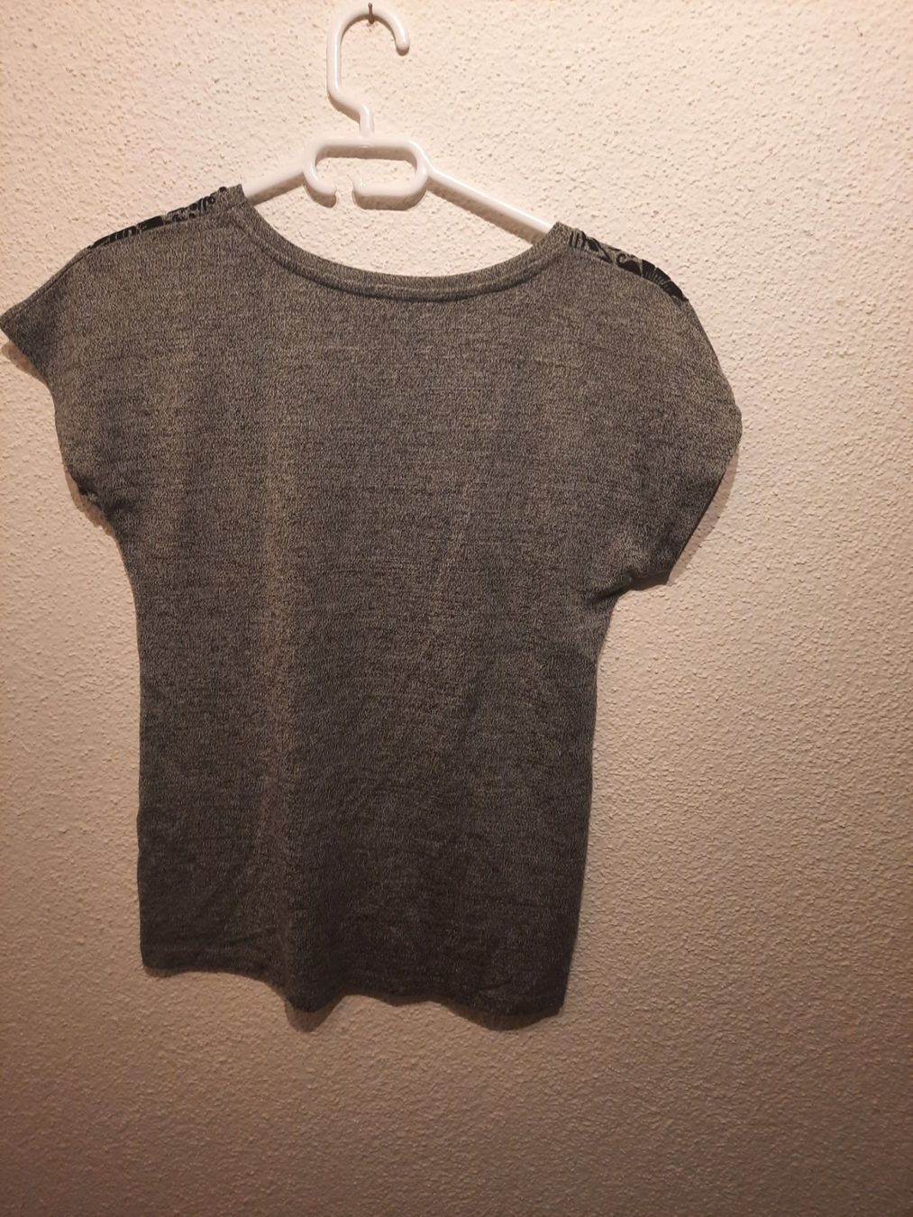 T-Shirts: Damen Shirt, Gr. 38 – Gebraucht aus Ibach von urs_sl5h 1