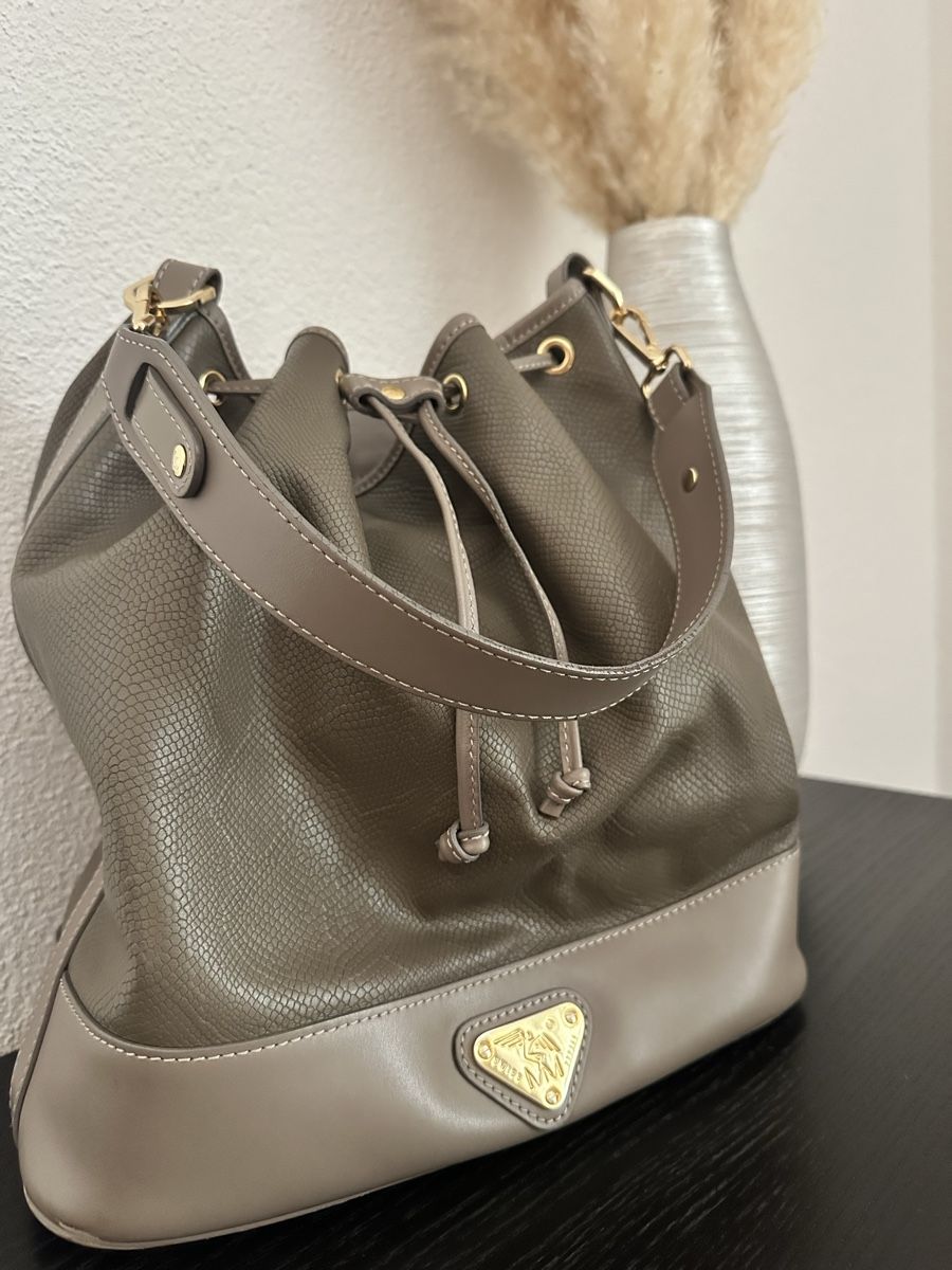 Maison Mollerus Taschen für Damen: Beuteltasche Mollerus – Gebraucht aus Küsnacht ZH von adr_669g