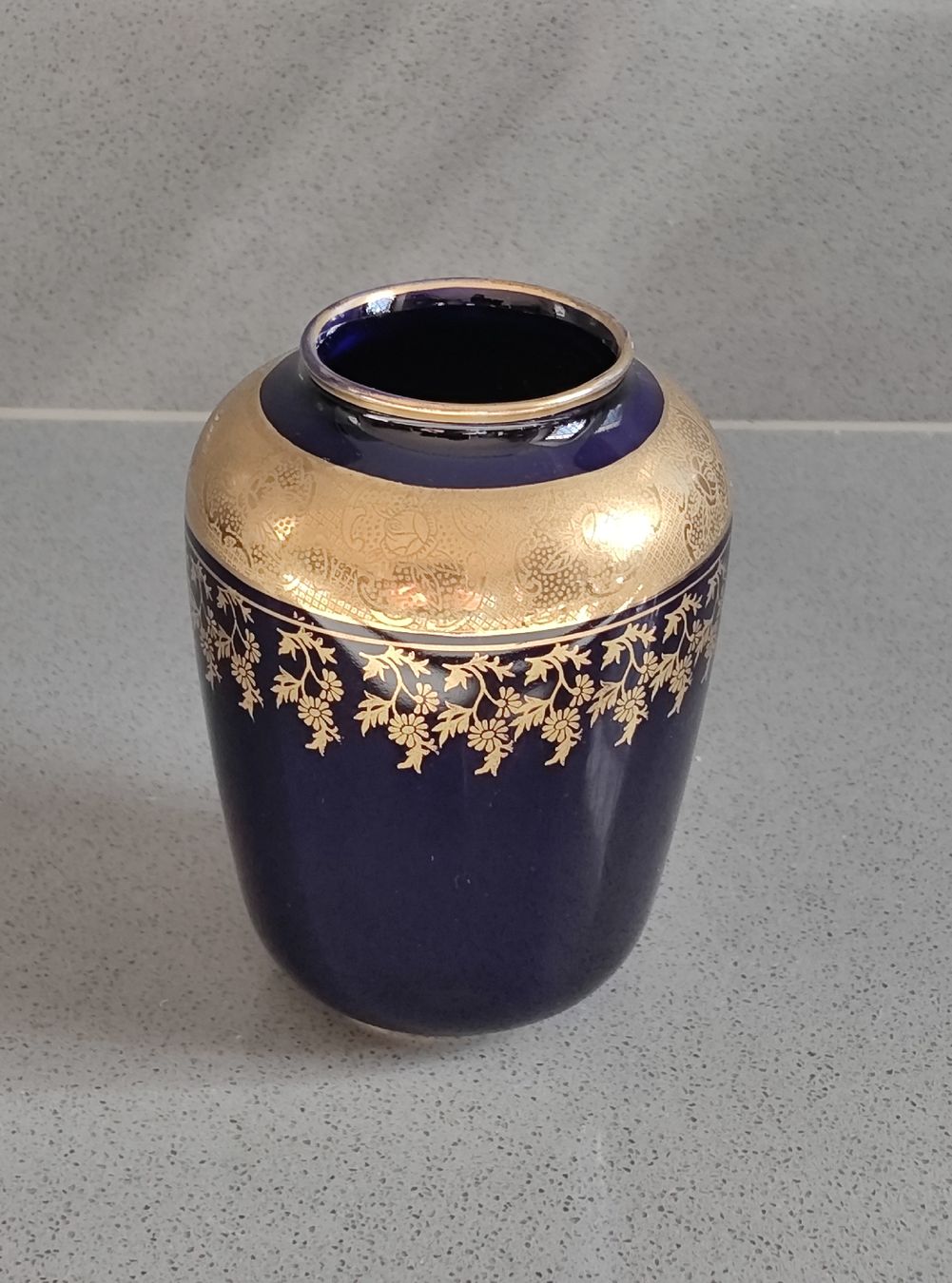 Vasi & Recipienti: DESIGN BLUMEN- Vase / THANSON VOLLKOBALT – Nuovo (secondo la descrizione) da Minusio venduto da Todesca