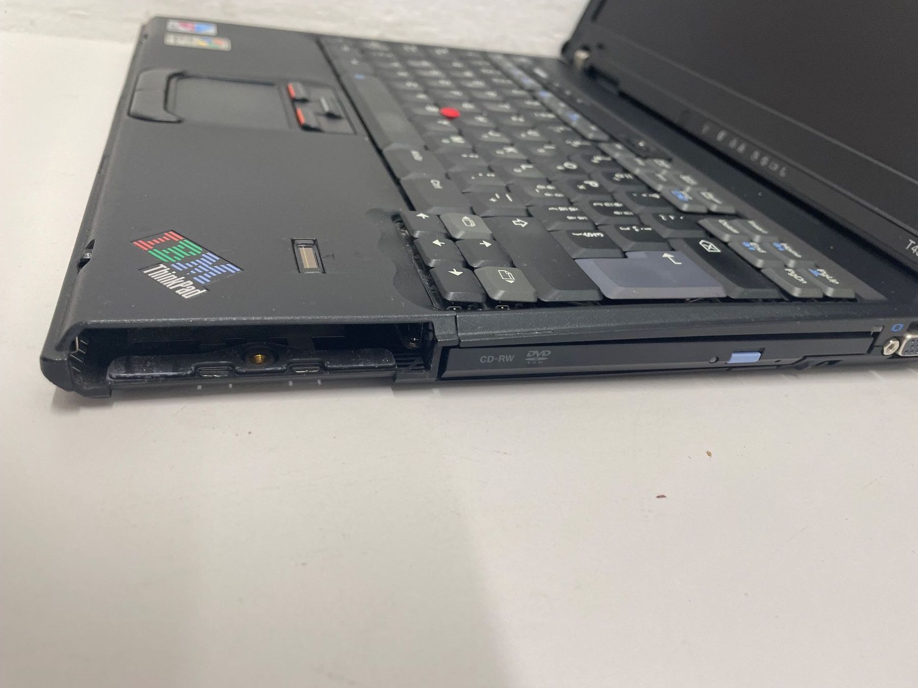 IBM Notebook: IBM Thinkpad T43 – Usato da Niederdorf venduto da LeptonAG 3
