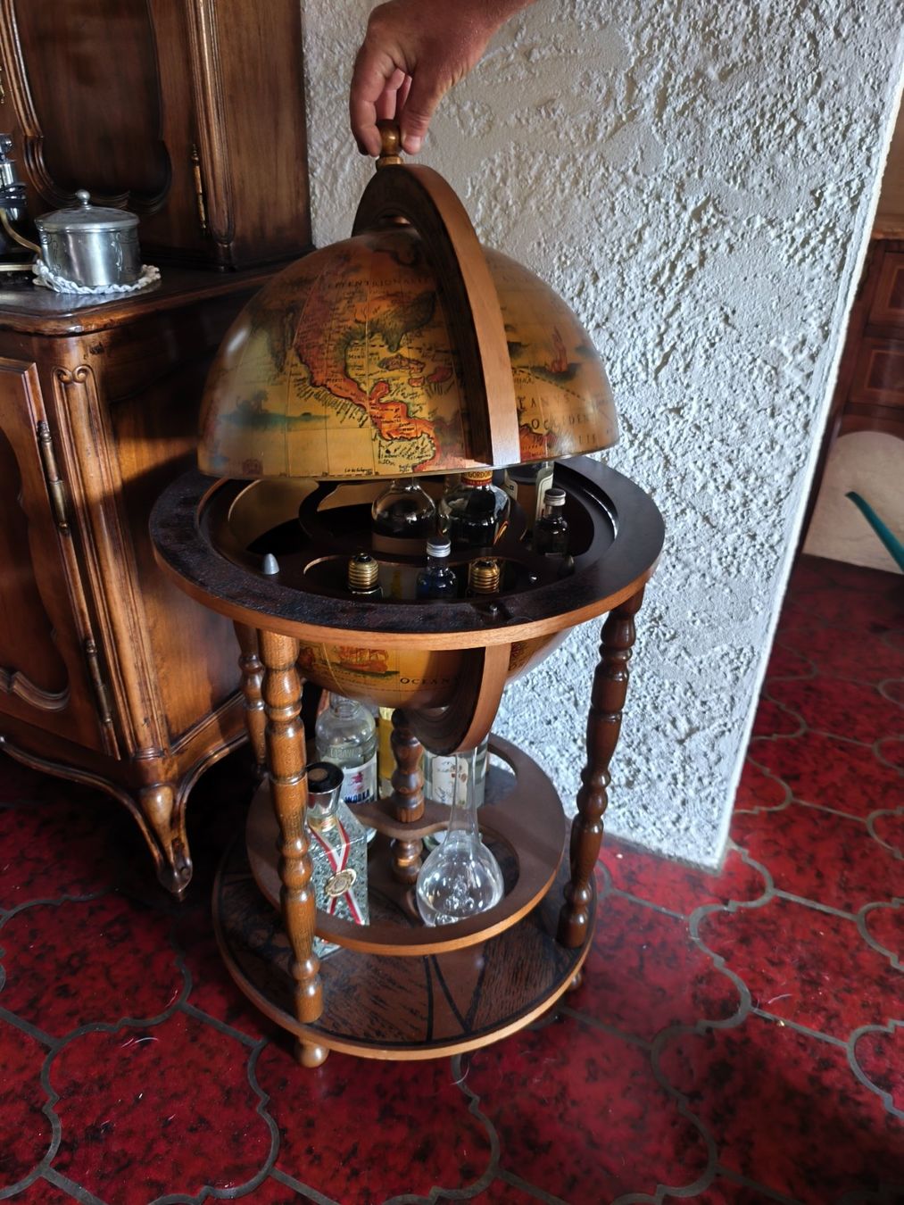 Armoires: Meuble bar ancien – D'occasion à Les Brenets par yva_szt2 1