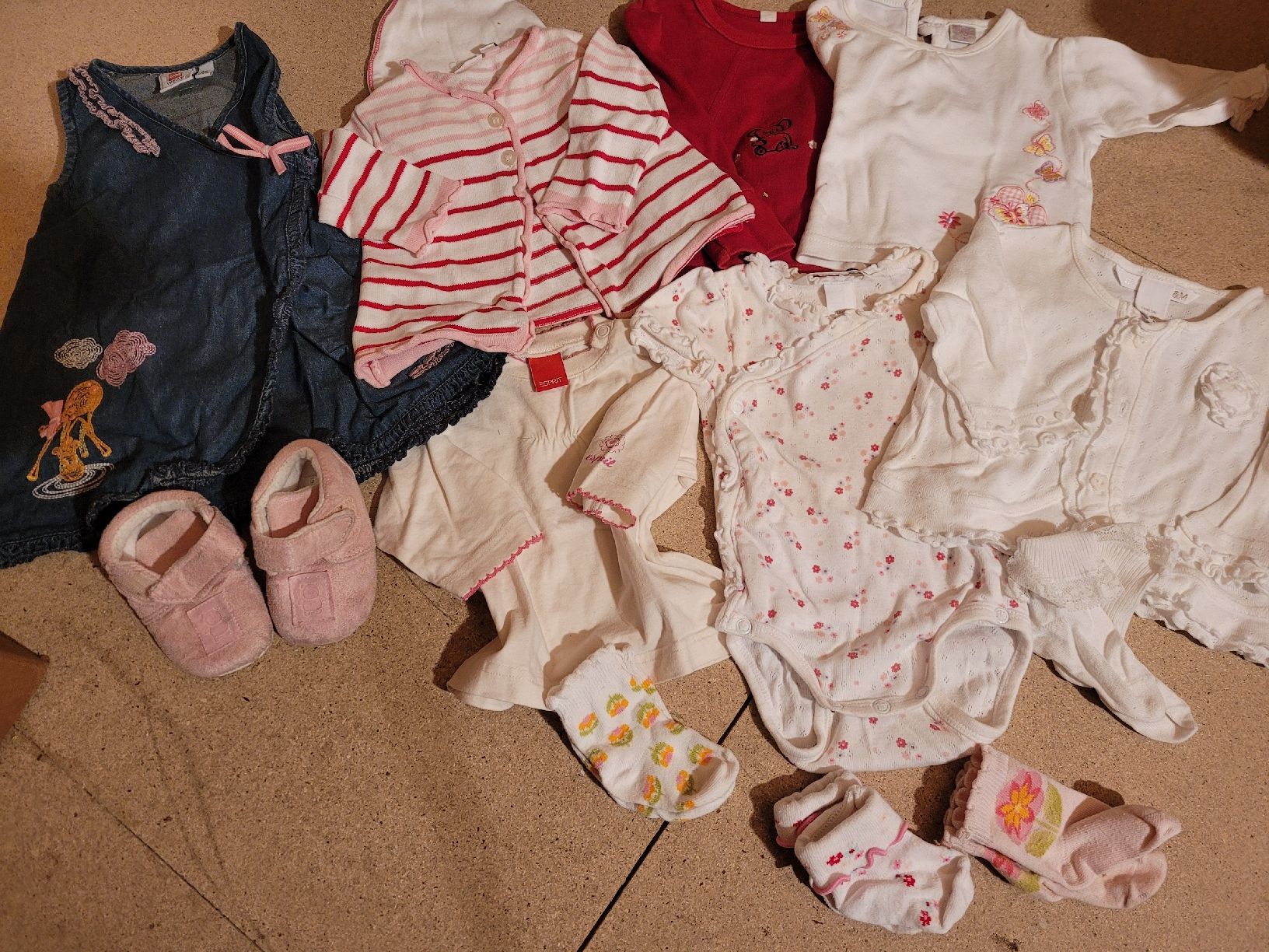 Kleiderpakete & -sets: Baby Mädchen Kleiderpaket Gr. 56 – Gebraucht aus ennenda von popcorn007