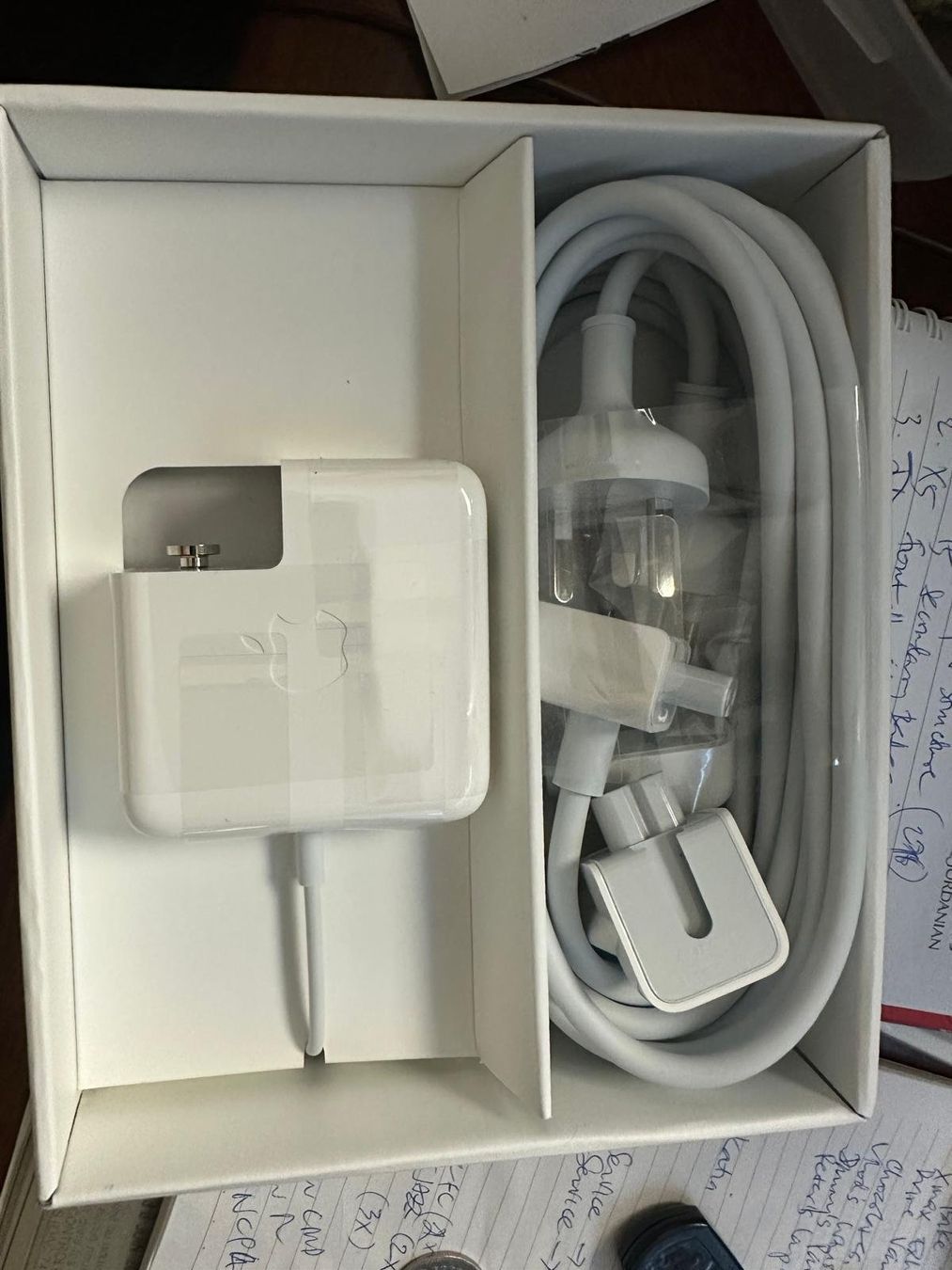 Apple Caricabatterie: Apple MagSafe 1 45 W – Nuovo (secondo la descrizione) da Chavannes des bois venduto da JustST2 2