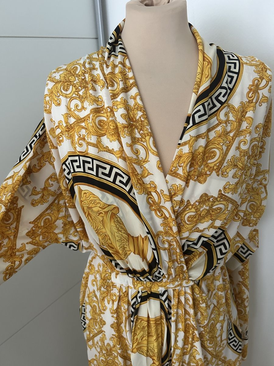 Kleider: Kleid mit Print Grösse S/M – Gebraucht aus Engelburg von Quinti15 1