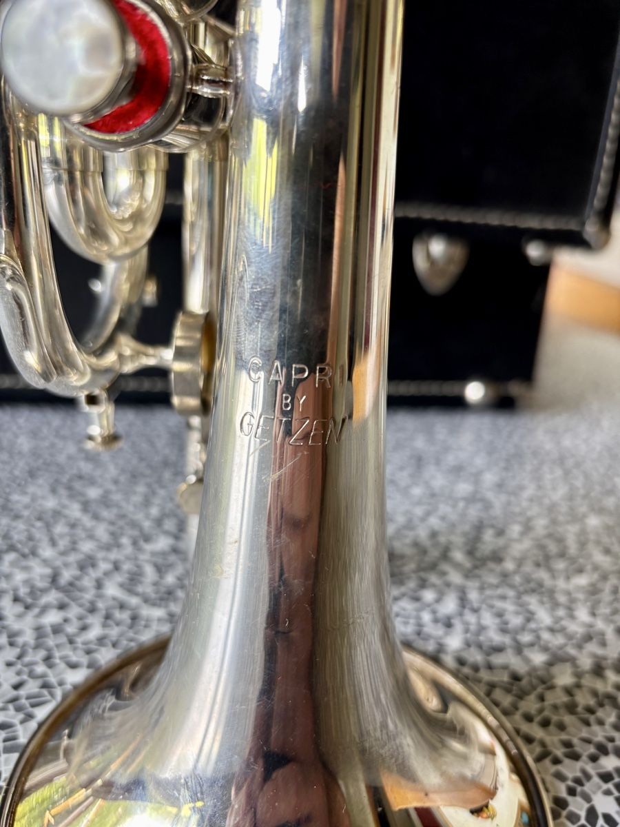 Strumenti musicali: Cornet Capri Getzen mit Koffer – Usato da Walkringen venduto da Tigger81 4