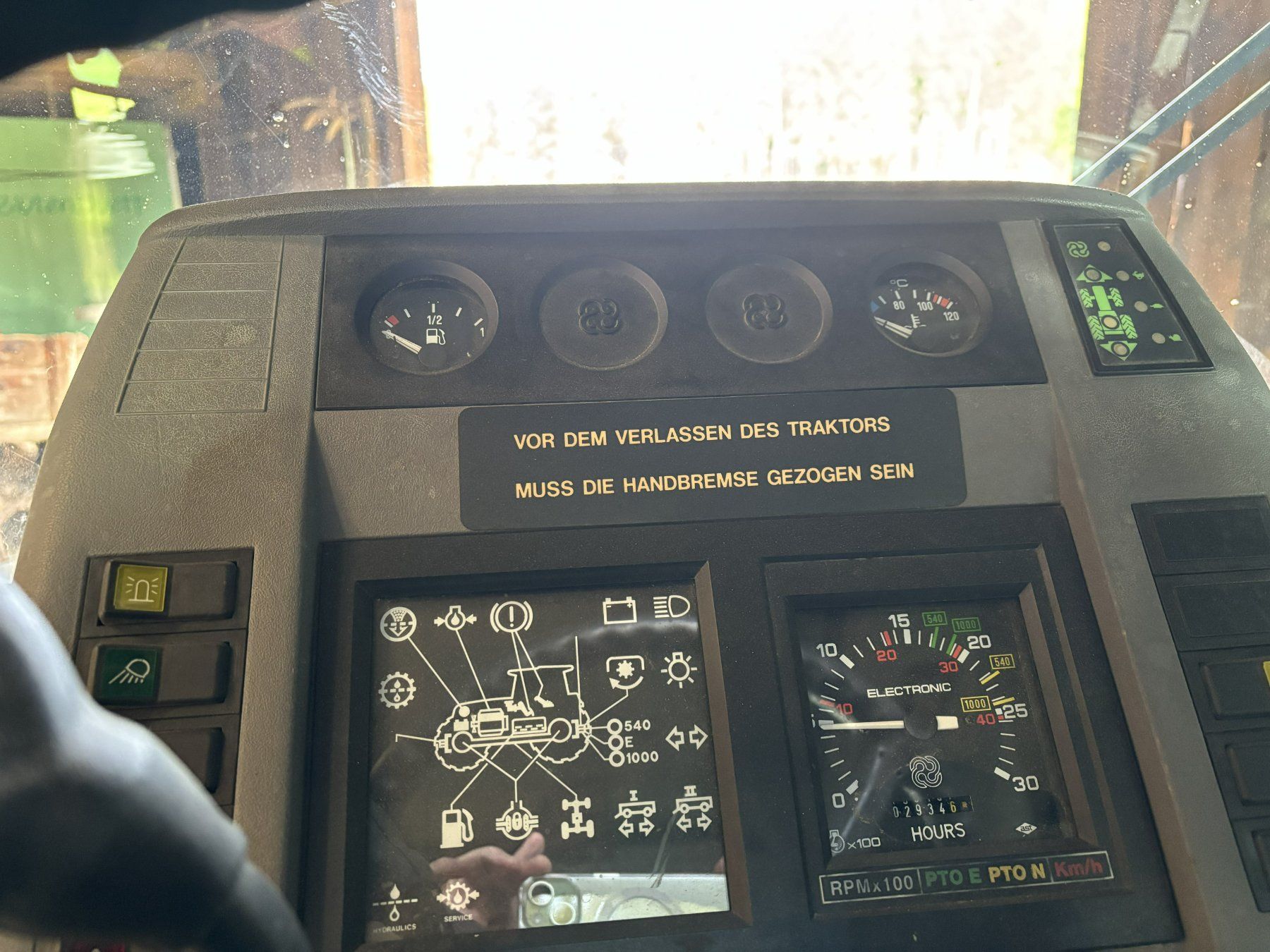 Hürlimann Trattori: Traktor Hürlimann XT-910.6 Full Drive – Usato da Stäfa venduto da ChNo 5