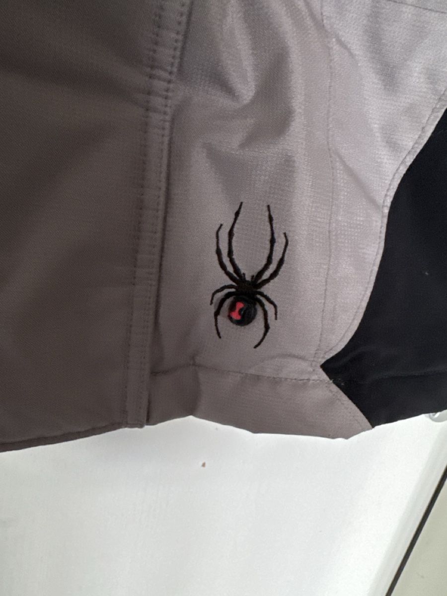 Spyder Vestes: SPYDER       SKI    -    JACKE      GRÖSSE     50 – D'occasion à Wetzikon ZH par philippe_22 1
