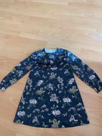 Magnifique robe Miranda taille 122-128