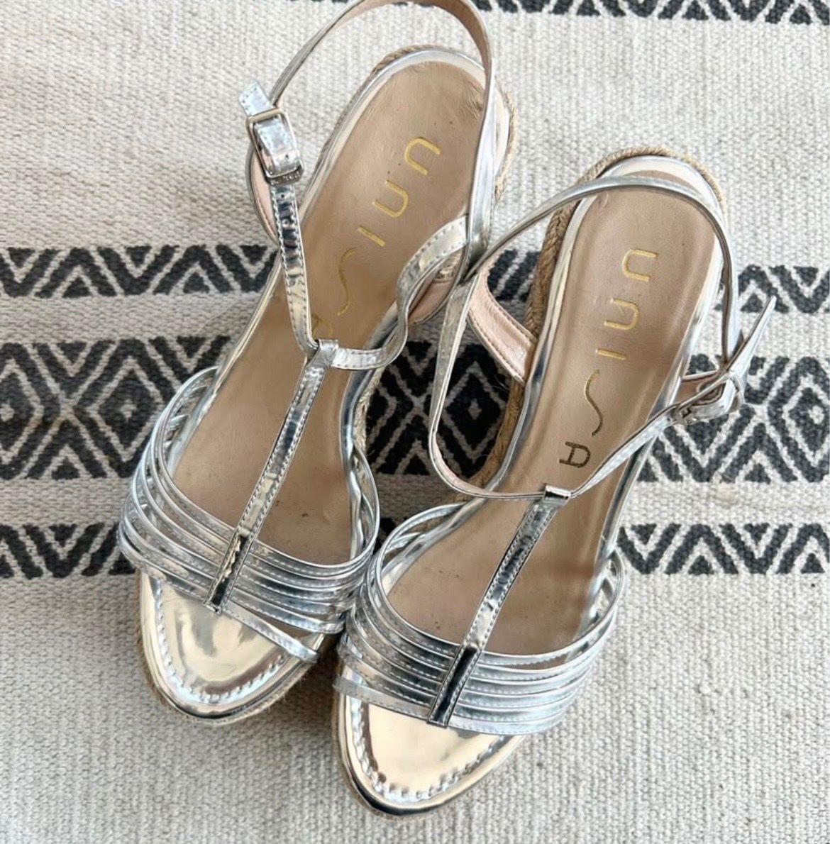 Unisa Damenschuhe: Unisa Keilsandalen - Gr. 39 – Gebraucht aus Illnau von Monkky 1
