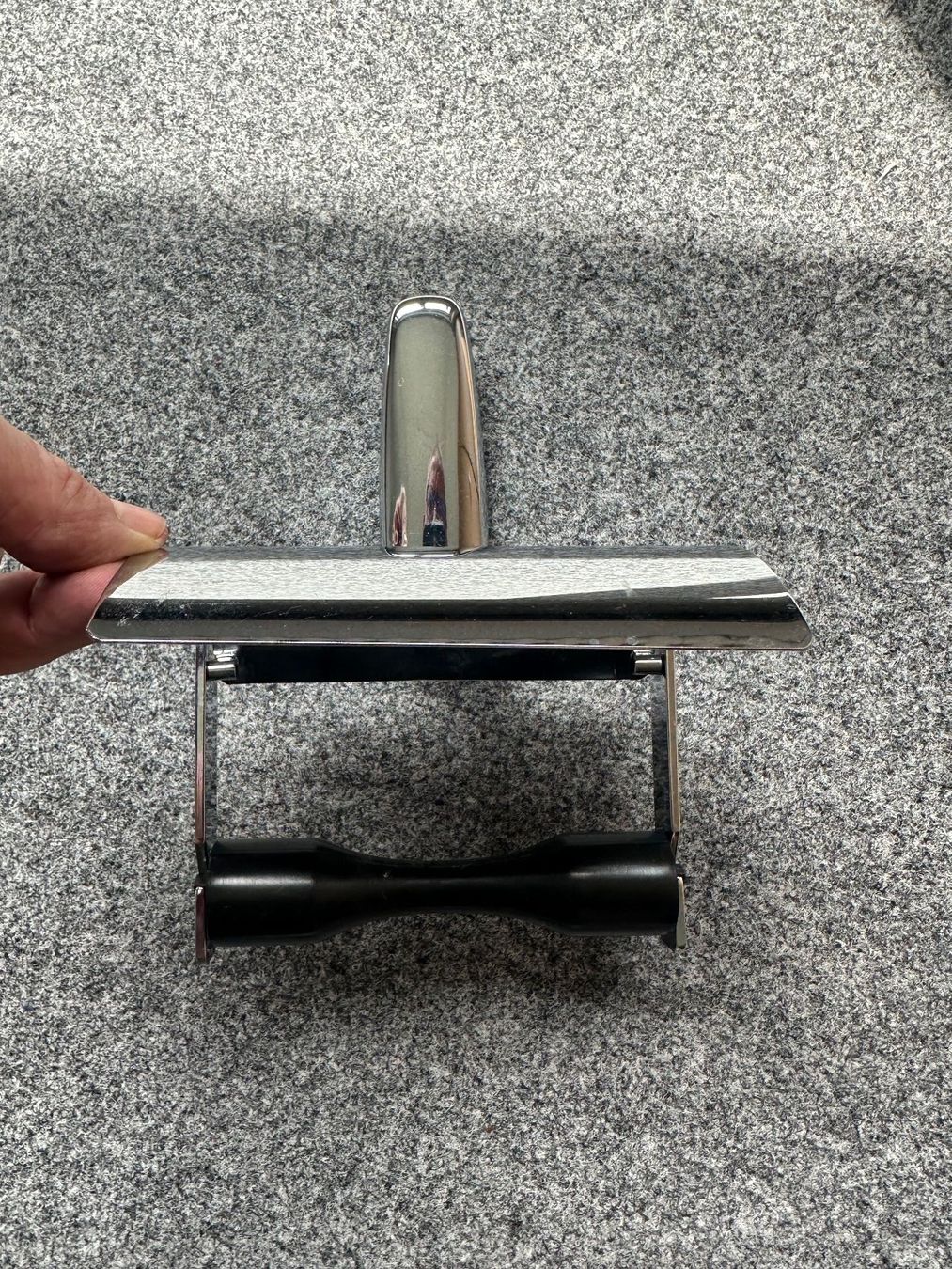 WC: WC Papier Rollenhalter – D'occasion à Stallikon par Rsiri 1
