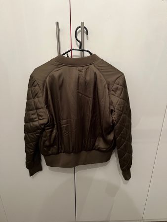 Übergangsjacke Grösse 42