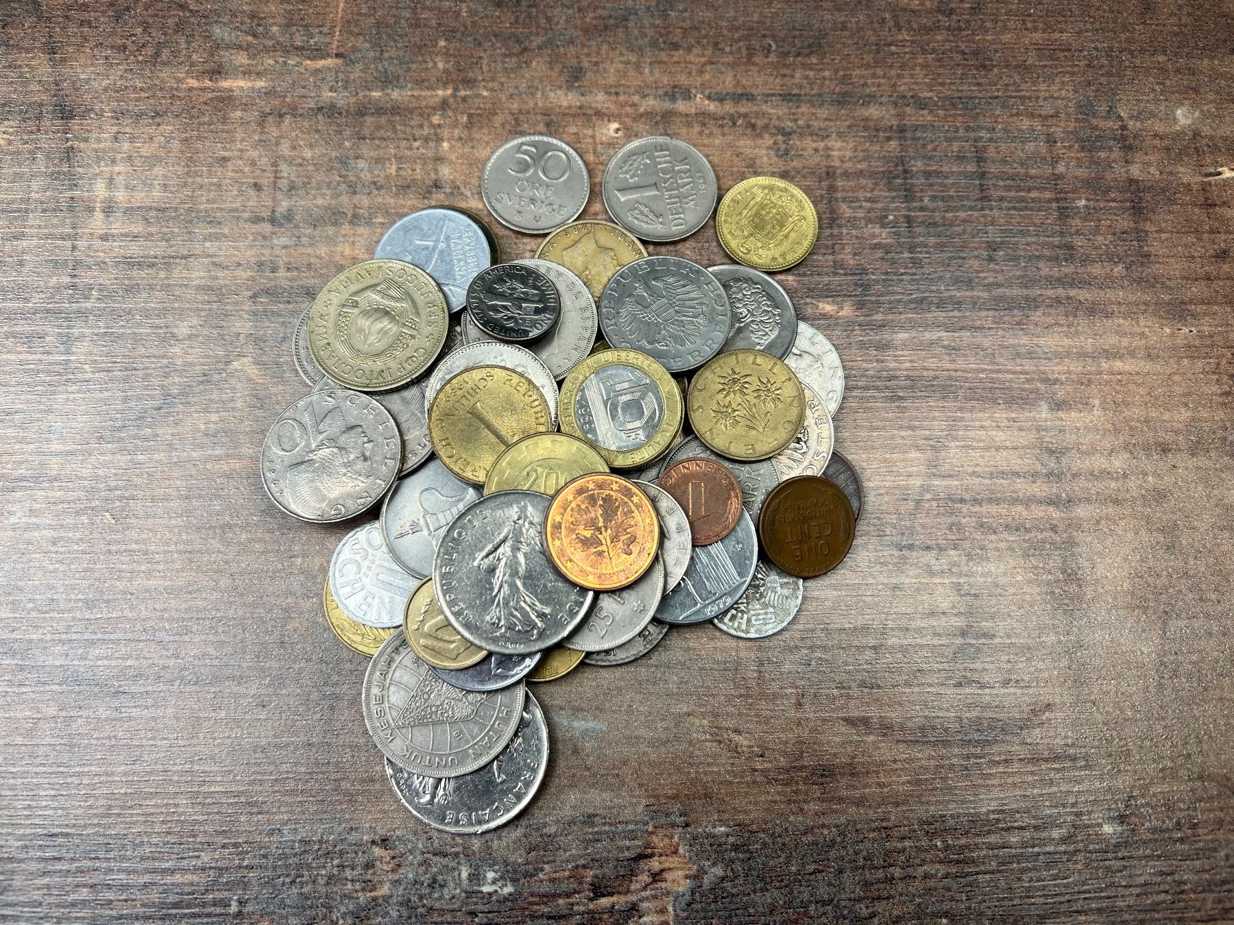 Tutti le monete: Münzen aus aller Welt Geld – Usato da Hallau venduto da R.R.91