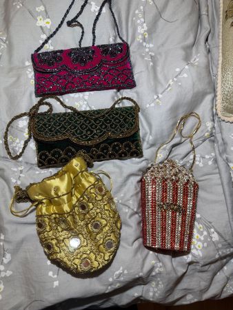Lot de sacs à main et pochettes de soirée