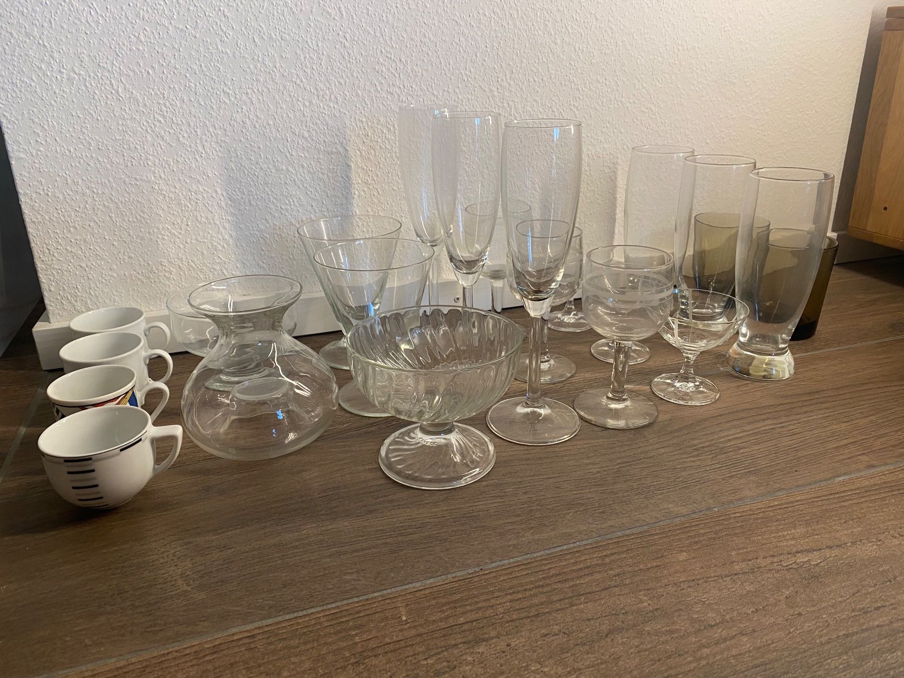 Geschirrsets: Glaser & Geschirr-Set / Lot – Gebraucht aus Pratteln von a23_j2gs 1
