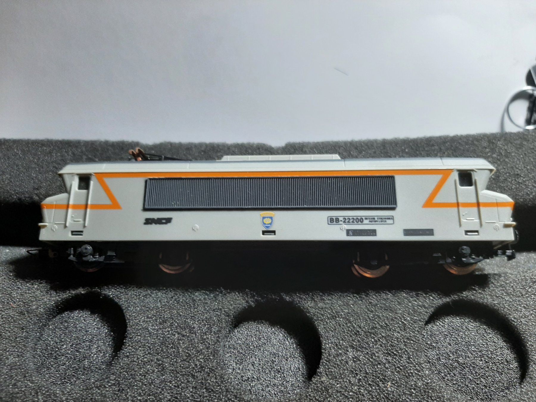 Jouef Modelleisenbahnen: JOUEF BB-22200 SNCF – Gebraucht aus Avully von RIVALIS 2