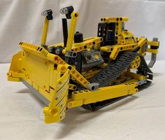 Lego Technic Bulldozer