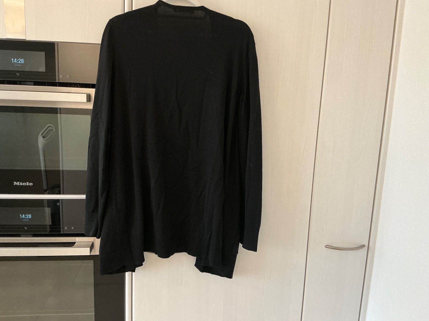 Cecil Pullover & Sweatshirts: Schwarze Strickjacke, Cardigan, Gr.L Cecil – Gebraucht aus Würenlos von sweety5436 1