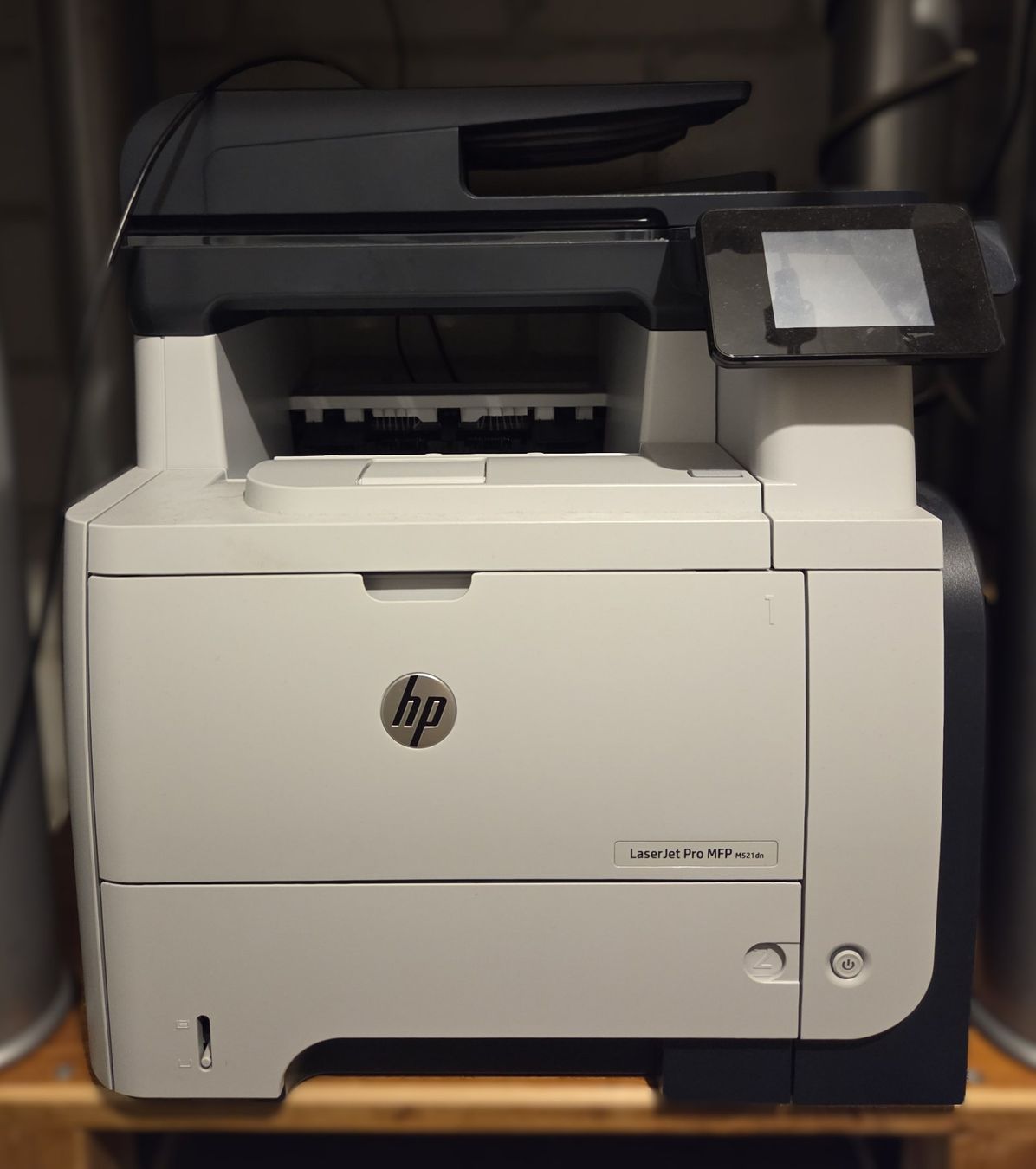 Hewlett Packard Imprimantes: Profi Multifunktions Drucker HP LaserJet Pro MFP M521dn – D'occasion à Werthenstein par Mister_