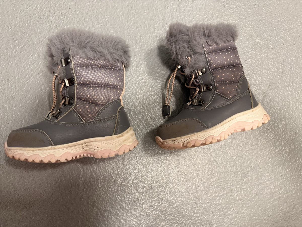 Next Scarpe da uomo: Winterstiefel Next Gr 23 – Usato da Illnau venduto da DuNa 1