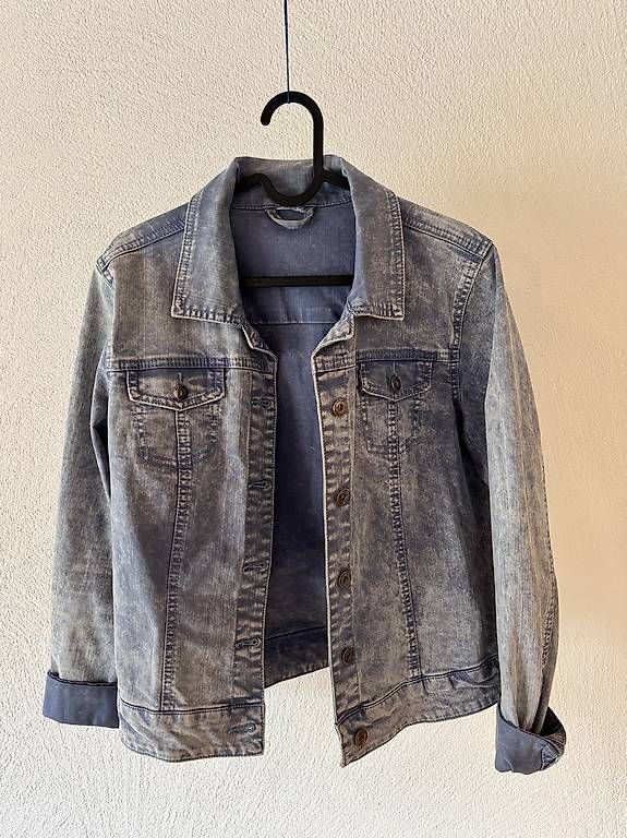 Vestes: Jeansjacke – D'occasion à Valbella par stfnigbsr