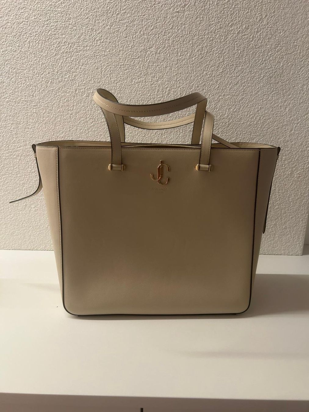Jimmy Choo Borse da donna: Schöne Handtasche von Jimmy Choo – Nuovo (secondo la descrizione) da Luzern venduto da vzi5339