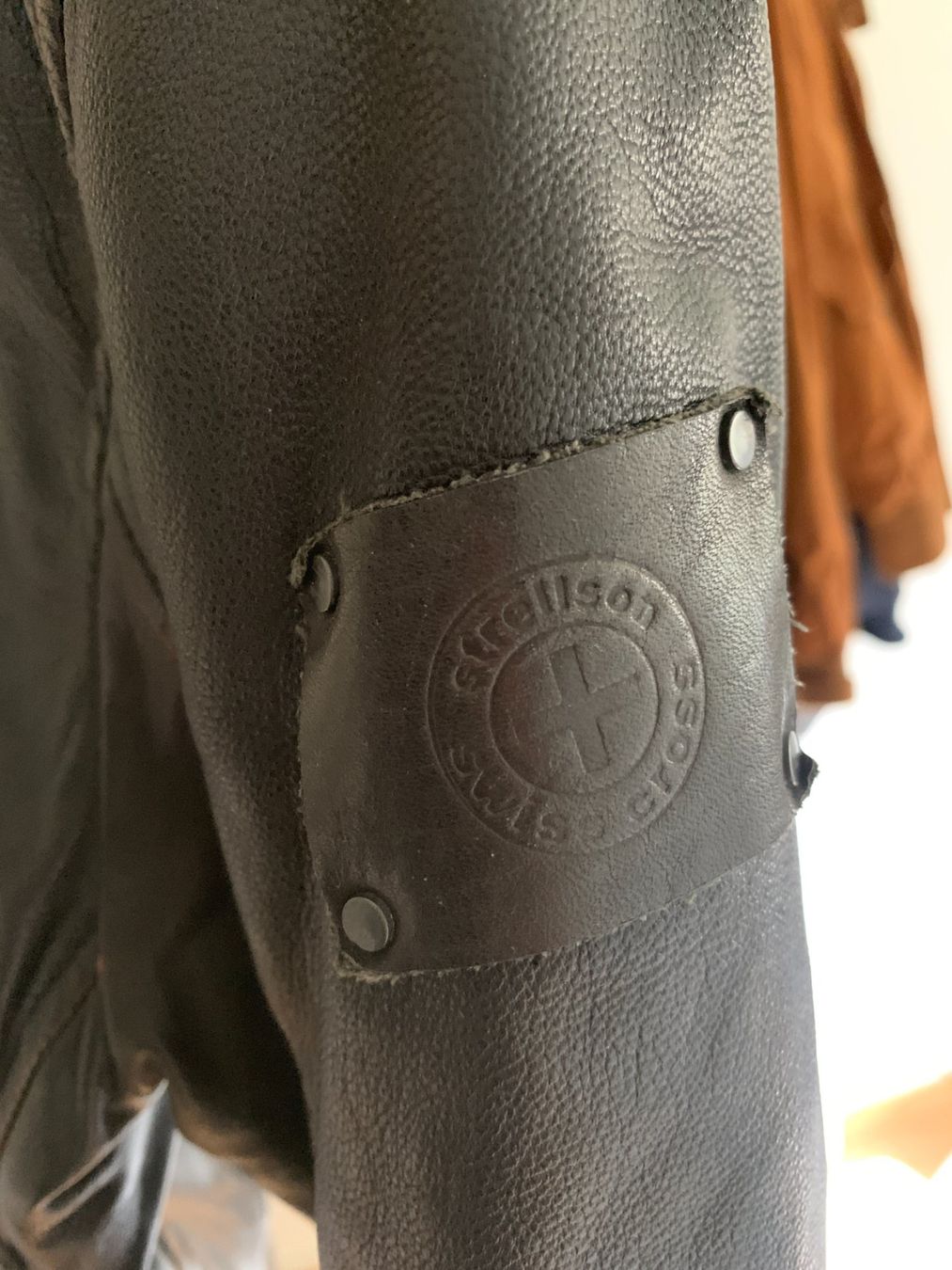 Vestes: Strellson Swiss Cross Lederjacke, Grösse M – D'occasion à Zürich par lor_s6l8 2