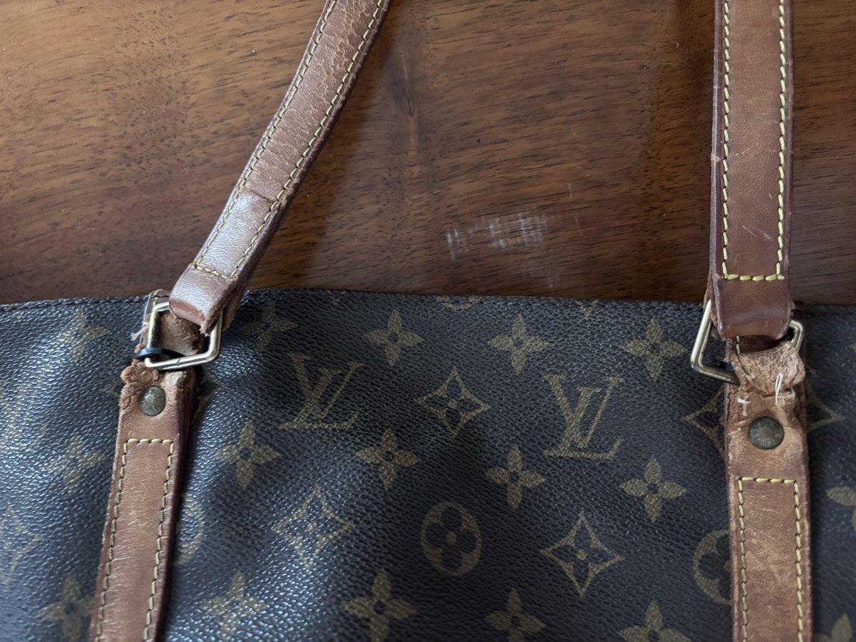 Louis Vuitton Taschen für Damen: Louis Vuitton Neverfull Handtasche  – Defekt aus Bern von Osino 2