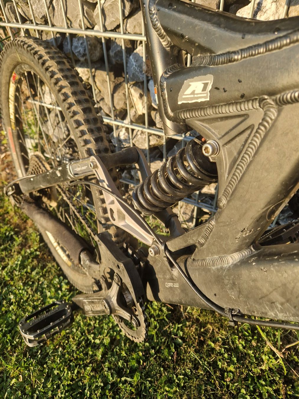 Specialized Velos: Specialized Big Hit 2 Downhillbike – Defekt aus Benken SG von dumping83 6