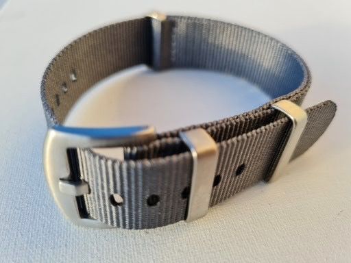 Bracciali & Braccialetti: NATO Strap  Armband 20 mm grau 9481 – Nuovo e nell'imballaggio originale da Leipzig venduto da rheingold_watches 3