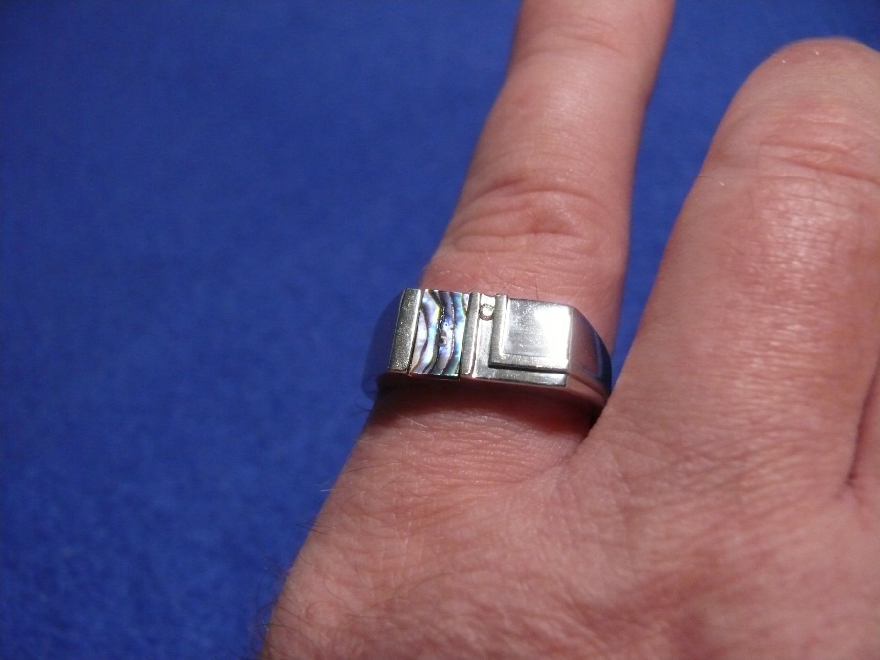 Anelli: Silber Signet Ring mit Abalone Muschel und Diamant – Usato da Basel venduto da Castio