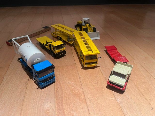 Giocattoli: Spielzeug Metall-Modelle "Transport" – Usato da Stans venduto da Schneemann09 2