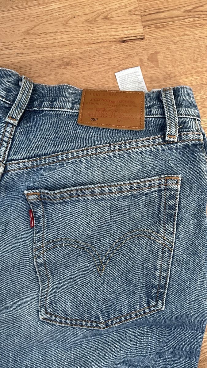 Levi's Jeans: Jeans Levi's 501  – Gebraucht aus Seengen von nad_cn92 5