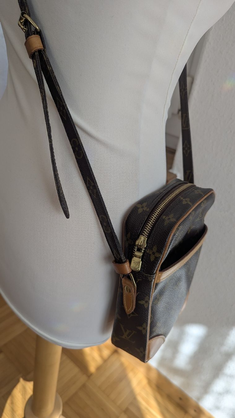 Louis Vuitton Borse da donna: Louis Vuitton Danube PM Monogram Umhängetasche – Usato da Zürich venduto da Stonejewelry 6