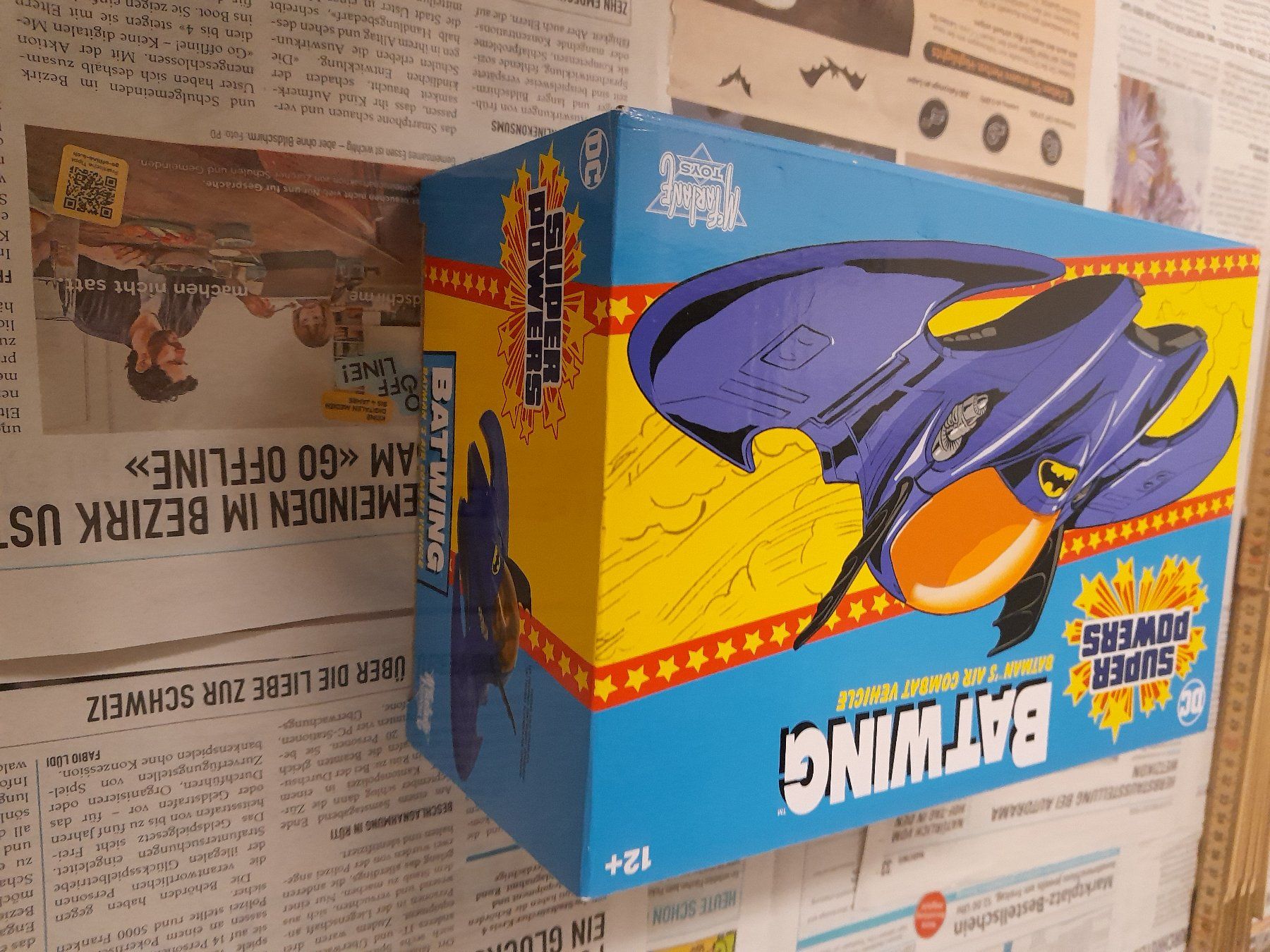 Statuette: DC Super Powers Batwing – Nuovo e nell'imballaggio originale da Rüti ZH venduto da Alemanni 3