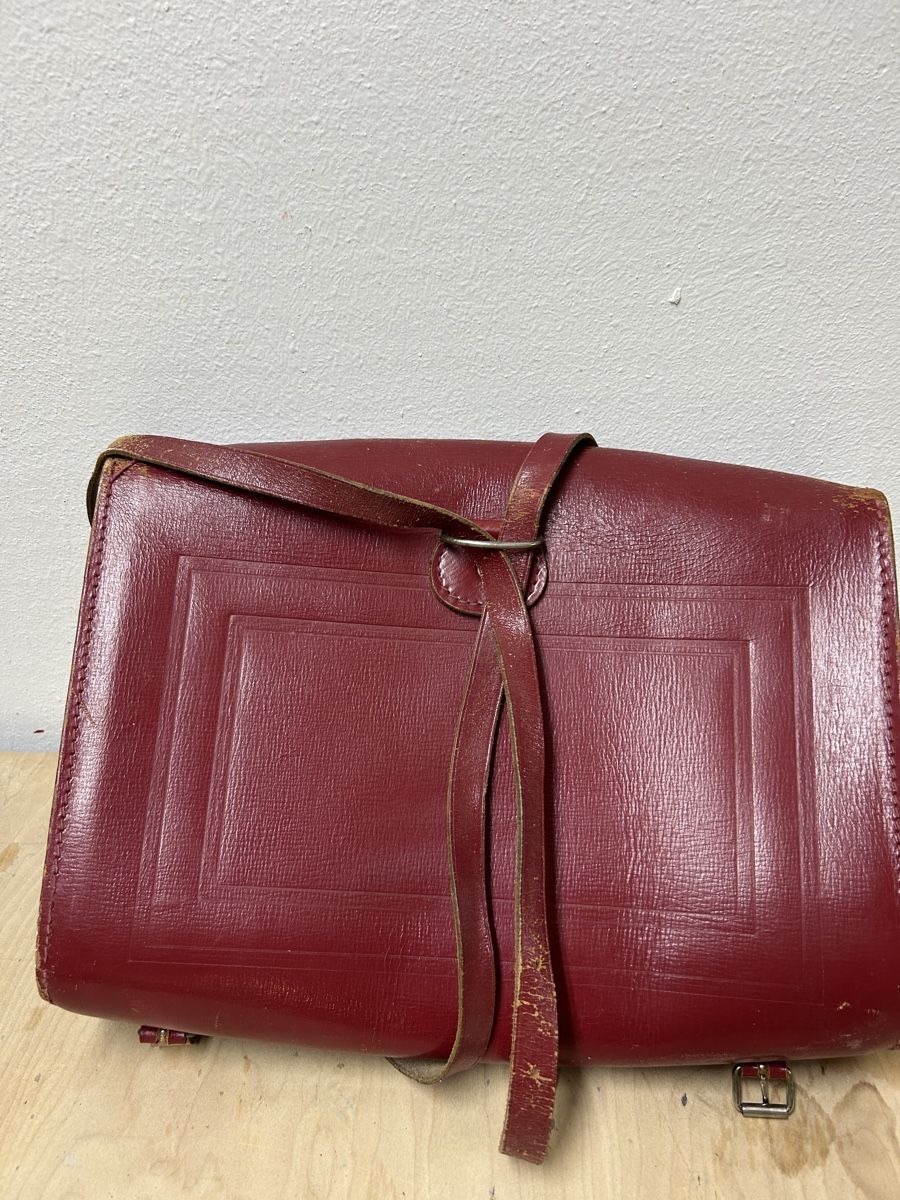 Borse & Zaini: Roter Schulerthek, -ranzen aus Leder – Usato da Uster venduto da Stromboli7 1