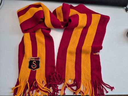 Sehr schöner original Galatasaray Schal - Vintage