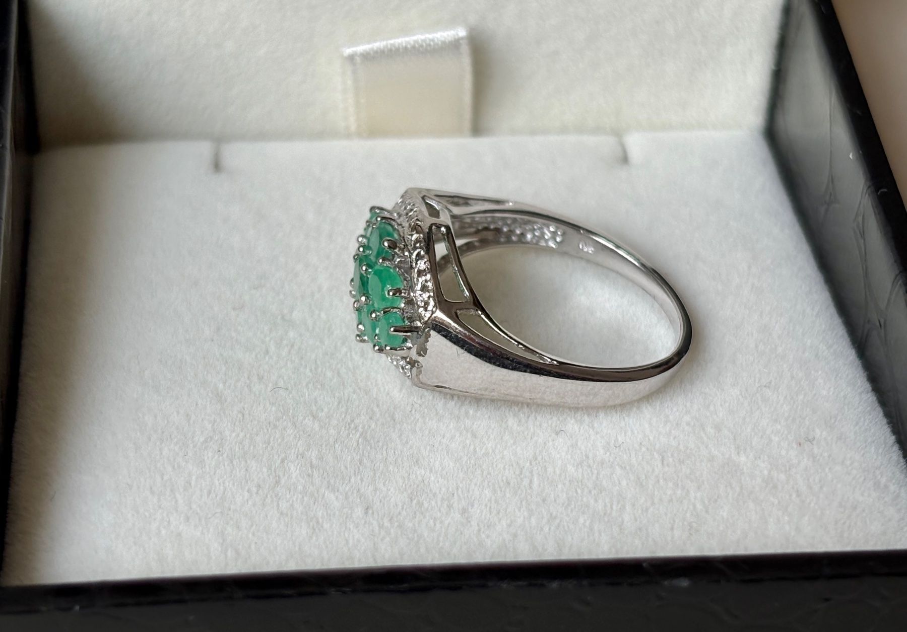 Anelli: Ring Smaragd, Silber 925, Gr. 59, NEU – Nuovo (secondo la descrizione) da Brugg AG venduto da lau_9rvy 7