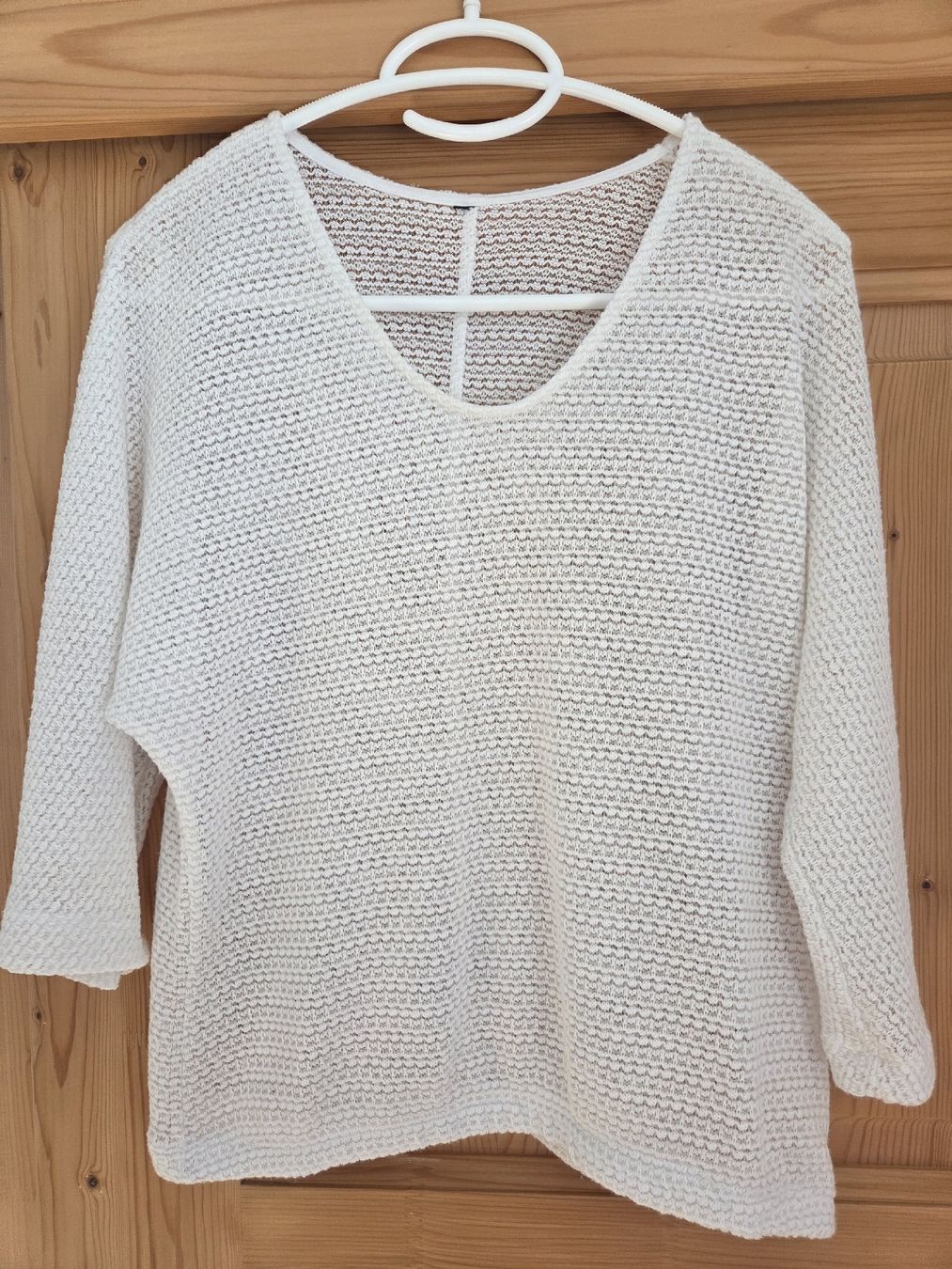 Tops: Pull Chicoree blanc taille S coton 15% polyester bon état – Gebraucht aus Praz-de-Fort von val_j9xs